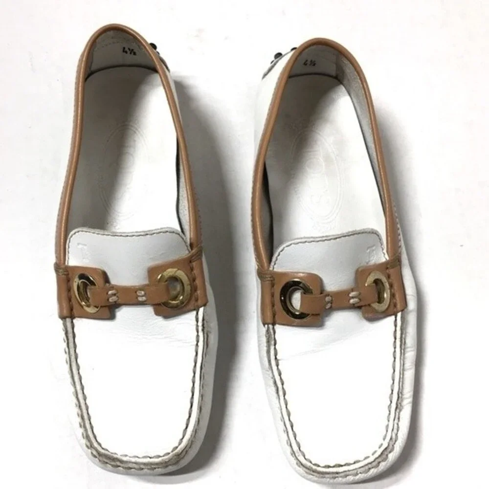 Tod’s White and Tan Leather Moccasins 4.5